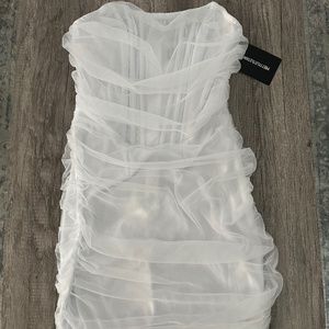 PLT SHAPE WHITE MESH CORSET DETAIL RUCHED BODYCON DRESS SIZE US 4 PRETTYLITTLETH